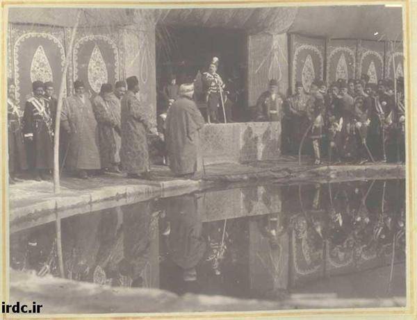 عکس: شاه و وزرا بعد از به توپ بستن مجلس