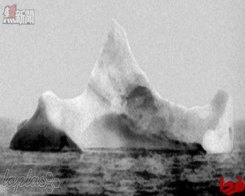 عکس: کوه یخی که باعث غرق شدن تایتانیک شد