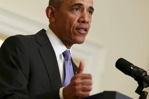 اوباما از تمدید قانون تحریم‌ها علیه ایران حمایت می‌کند