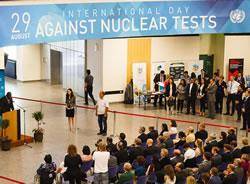 روز جهانی علیه آزمایش‌های هسته‌ای؛ به جمع خواستاران منع آزمایش‌های هسته‌ای بپیوندیم، کمیته بین‌المللی نجات پاسارگاد