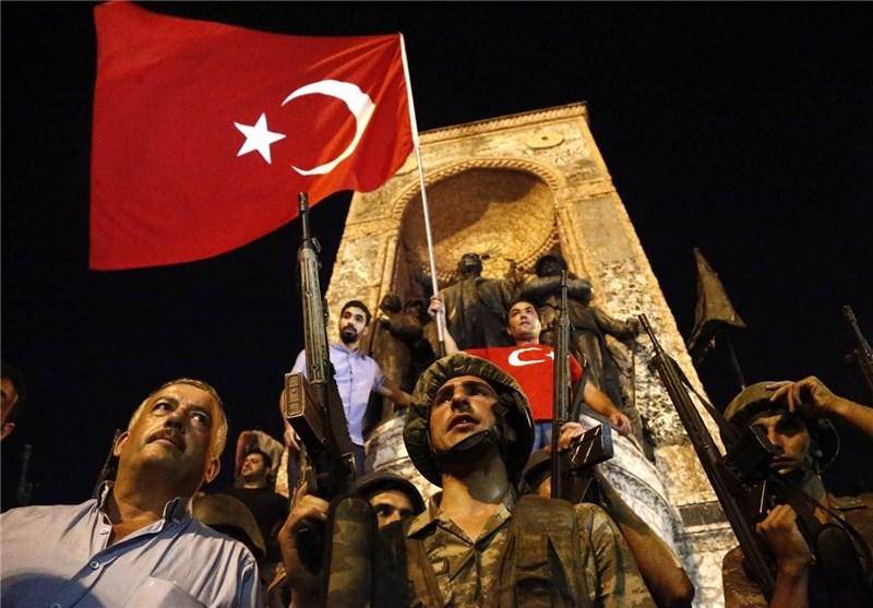 عوامل CIA در شب کودتای ترکیه در یک کلیسا مستقر شده بودند