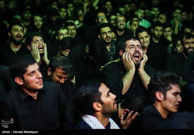 تصاویری دیدنی از آیین عزاداری امام حسین در سراسر کشور