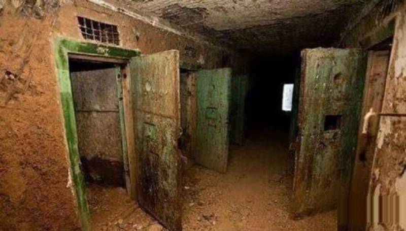 مخوف‌ترین زندان زیرزمینی داعش کشف شد+تصاویر
