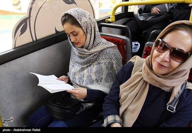 تصویری: اتوبوس مطالعه در همدان