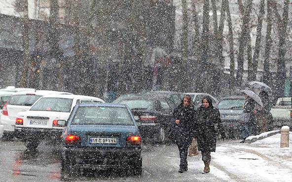 پدیده جالب در بارش برف تهران