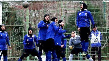 چرا تیم فوتبال زنان استقلال تهران منحل شد؟