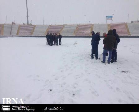 احتمال لغو دیدار تیمهای سیاه جامگان و گسترش فوتبال تبریز در مشهد