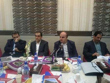 استاندار کرمانشاه: خدمات وزارت بهداشت در کرمانشاه شایسته تقدیر است