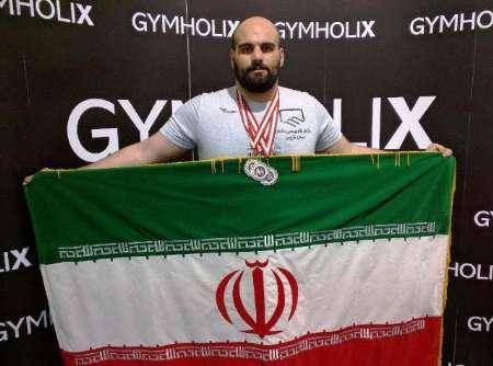 ورزشکار قزوینی به سه نشان طلای مسابقات بین المللی پاورلیفتینگ ترکیه دست یافت