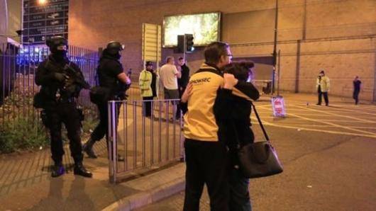 پلیس شهر منچستر بریتانیا می‌گوید در واقعه‌ای که به نظر پلیس یک "حمله تروریستی" بوده ۱۹ نفر کشته و ۵۹ نفر زخمی شده‌اند. این حادثه در یک کنسرت روی داده است