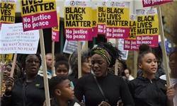اعتراضات گسترده در انگلیس بعد از ضرب و شتم و قتل یک سیاه‌پوست توسط پلیس+تصاویر