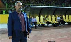 امین‌فر: استقلال نباید محرومیت بازیکنان را بهانه کند/ می‌خواهیم دست پر تهران را ترک کنیم