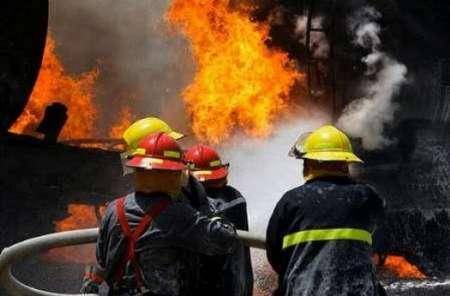آتش سوزی مجتمع مسکونی  80 واحدی در اصفهان 6 مصدوم داشت