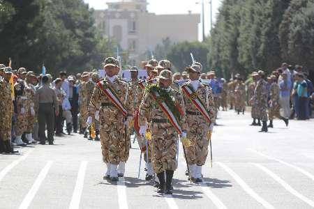 رژه مقتدرانه و حماسی نیروهای مسلح در استانها/ آغاز هفته دفاع مقدس