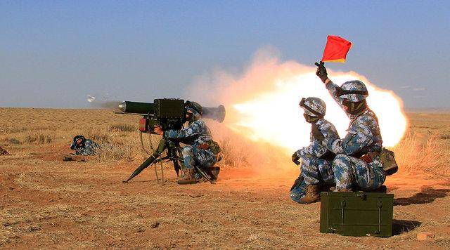 برگزاری اولین رزمایش جنگی و زنده ارتش چین در جیبوتی