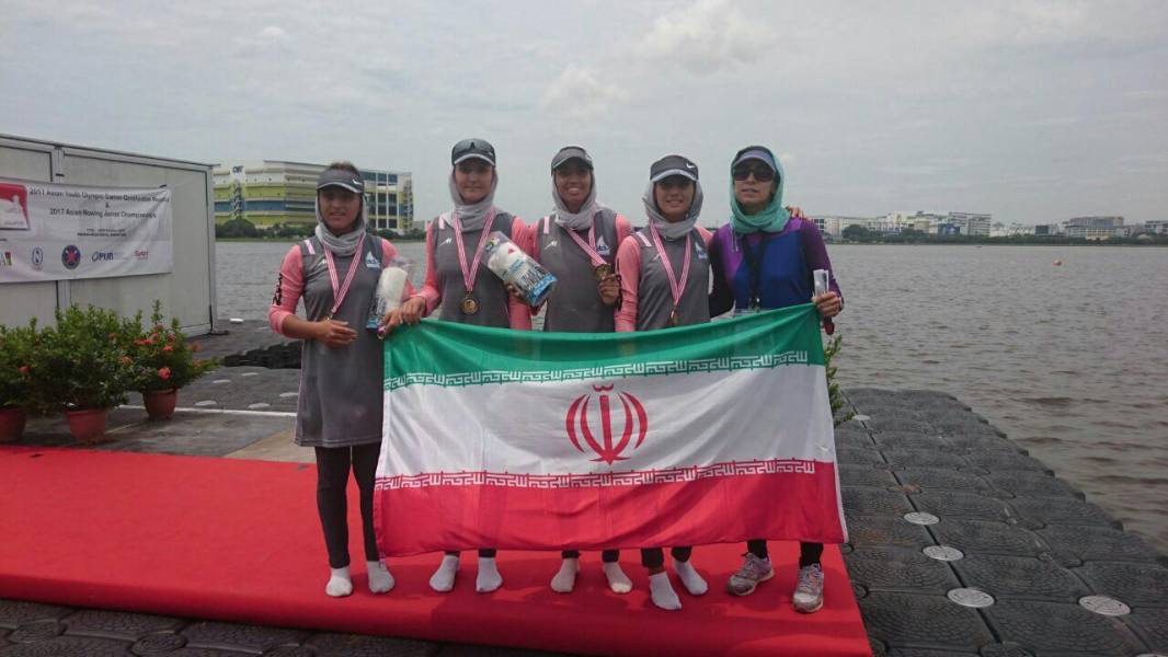 تیم ملی روئینگ زنان ایران بر سکوی سوم آسیا ایستاد