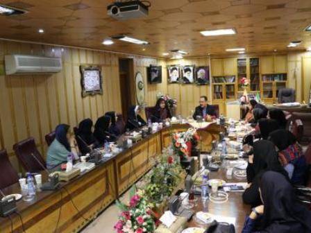 فرماندار رشت:مشارکت زنان در امور موجب نشاط وپویایی جامعه میشود
