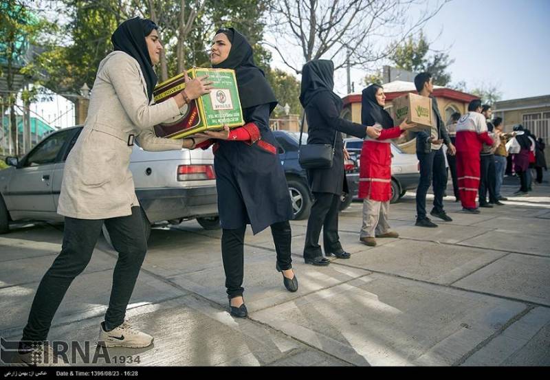 لرزش زمین در سرپل ذهاب دل ایرانیان را به تپش می اندازد/ قدردانی زلزله زدگان از مردم سراسر کشور