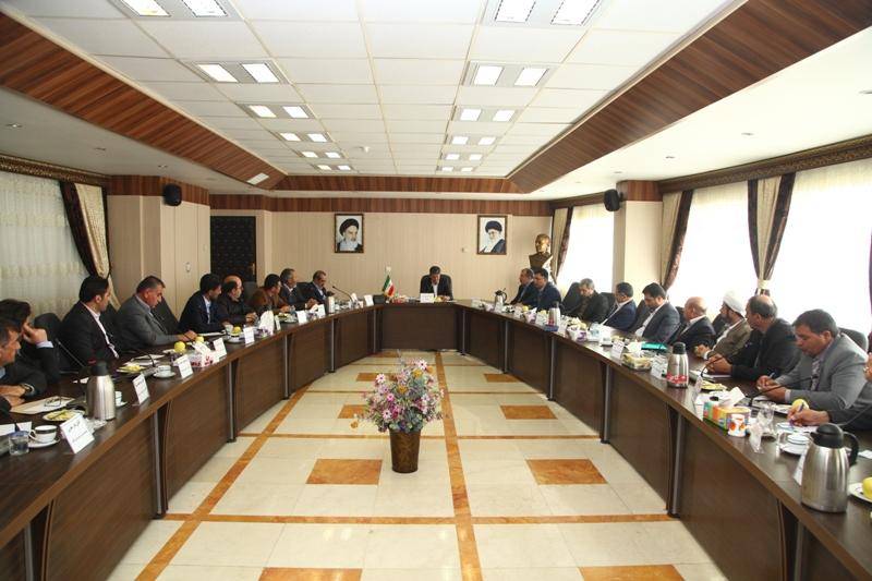رئیس و اعضای هیات رئیسه شورای اسلامی استان آذربایجان غربی انتخاب شدند