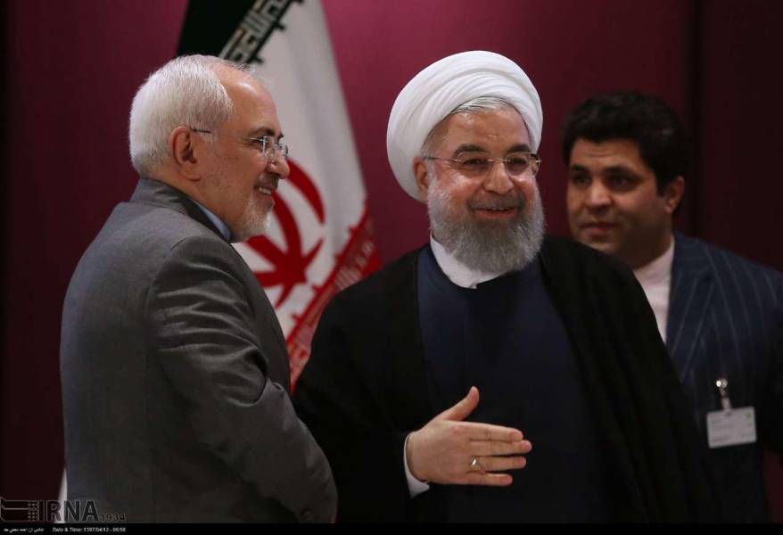 دولت حقوق ملت ایران را در برجام مجدانه پیگیری کند