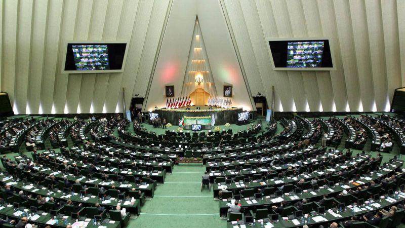 مجلس با فوریت تفکیک وزارت صنعت، معدن و تجارت مخالفت کرد
