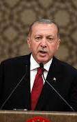 واکنش اردوغان به کاهش ارزش پول ترکیه: در جنگ اقتصادی هستیم/ دلارها و طلاهایتان را به بازار ببرید و بفروشید