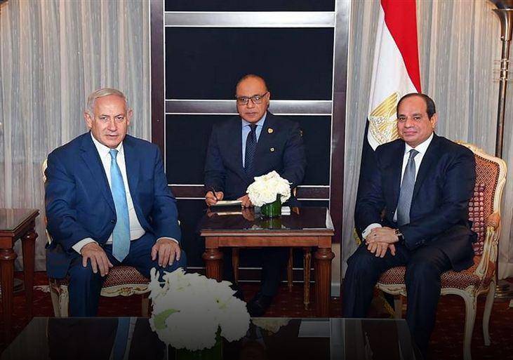 رئیس جمهوری مصر و نخست وزیر رژیم صهیونیسیتی دیدار کردند