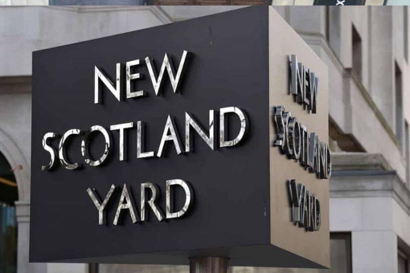 دو تن به ظن تلاش برای اقدام تروریستی در لندن بازداشت شدند