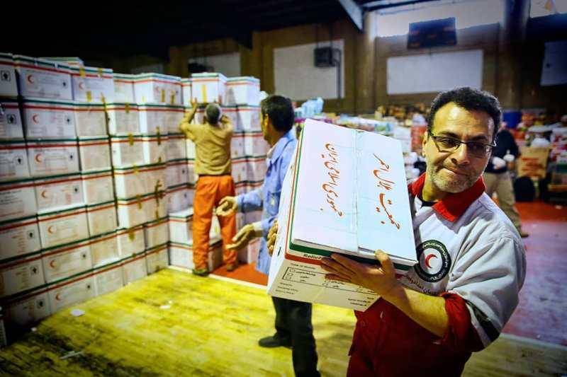 62 هزار بسته غذایی به مناطق سیل زده گلستان ارسال شد