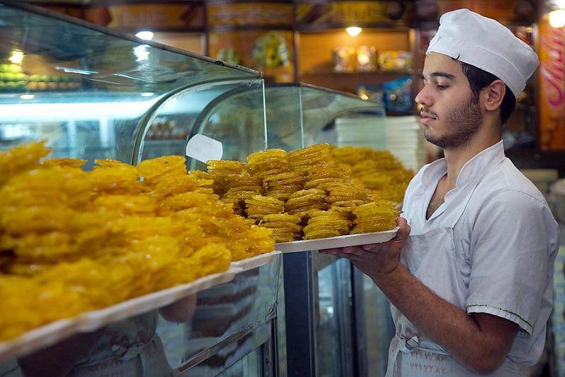 قیمت 'زولبیا و بامیه' در ماه رمضان اعلام شد