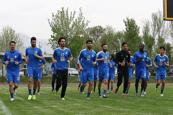 تیم فوتبال استقلال از روز یکشنبه استارت می زند