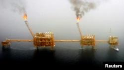 ایالات متحده معافیت عراق از تحریم‌ها برای واردات گاز از ایران را ۴۵ روز دیگر تمدید کرد