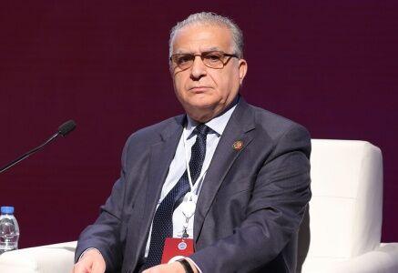الحکیم: عراق از تلاش اتحادیه عرب در اجماع نظر اعضا حمایت می‌کند