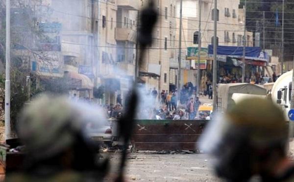 حدود ۵۶ فلسطینی در تظاهرات علیه معامله قرن در کرانه باختری زخمی شدند