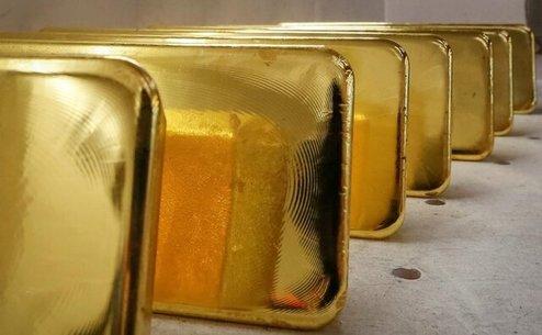 ریزش قیمت طلا در پی هجوم فروشندگان به بازار