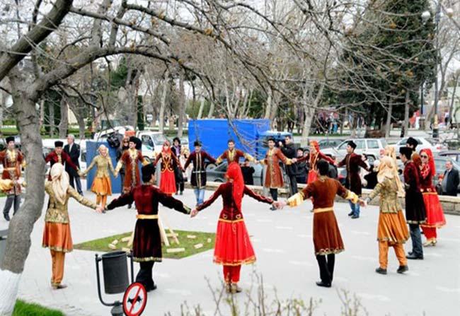 رسوم و سنت‌های مردم جمهوری آذربایجان عید نوروز