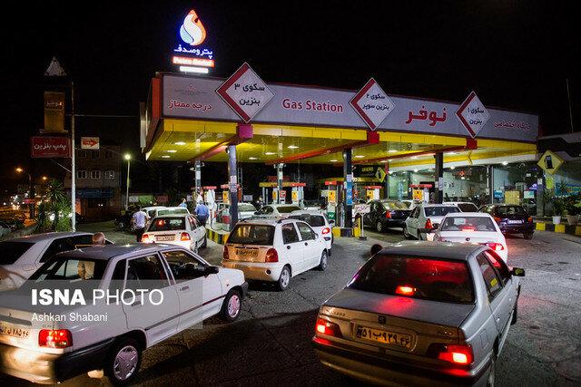 تکذیب خبر تعطیلی جایگاه‌های سوخت در کرمان/ ادارات استان هم دایر هستند