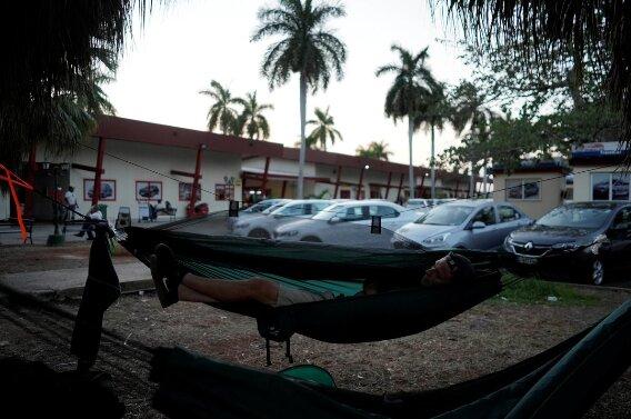 کوبا ورود پروازهای مسافری خارجی را برای جلوگیری از کرونا متوقف می‌کند