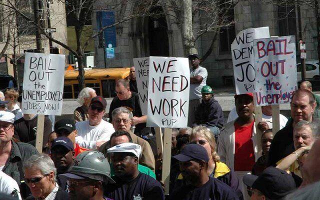 کنگره از رشد نرخ بیکاری در آمریکا خبر داد 