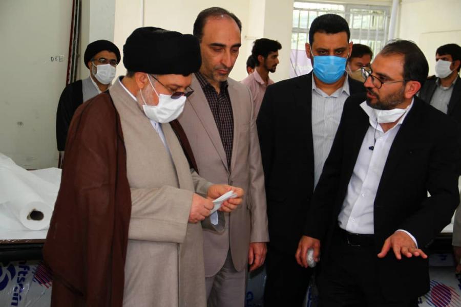 رئیس کل دادگستری استان فارس از کارگاه جهادی تولید ماسک بازدید کرد