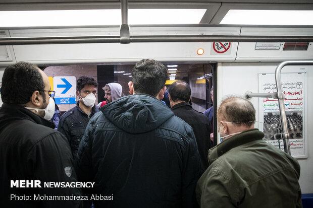 یادآوری پیامکی رعایت فاصه گذاری اجتماعی در مترو تهران