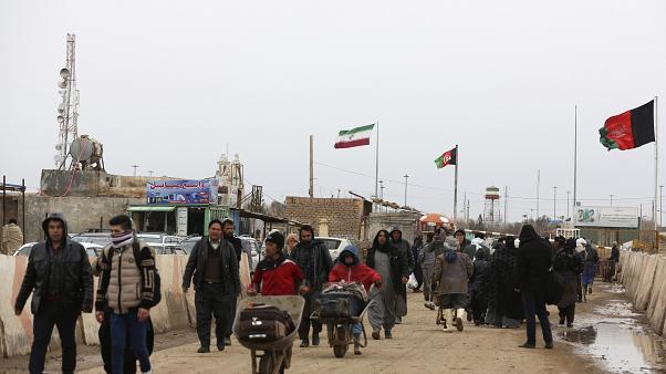 افغانستان از ایران خواست درباره اتهام غرق کردن مهاجران در رودخانه توضیح دهد