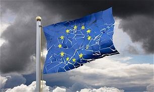 پیامد عملکرد اتحادیه اروپا در دوران کرونا؛ تشدید انتقادها و افزایش تهدیدها برای خروج از یورو