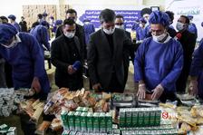مراسم اهدای یک میلیون بسته افطاری ساده توسط بنیاد مستضعفان