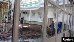 حمله مسلحانه به یک مسجد در زمان افطار در افغانستان دست‌کم ۸ کشته برجای گذاشت