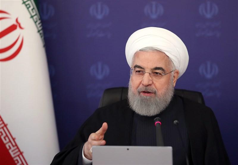 روحانی: نه ویروس کرونا و نه ویروس آمریکا نمی‌تواند مسیر پیشرفت کشور را متوقف کند/ نمی‌گذاریم لبخندی بر چهره مستبدان کاخ سفید بنشیند