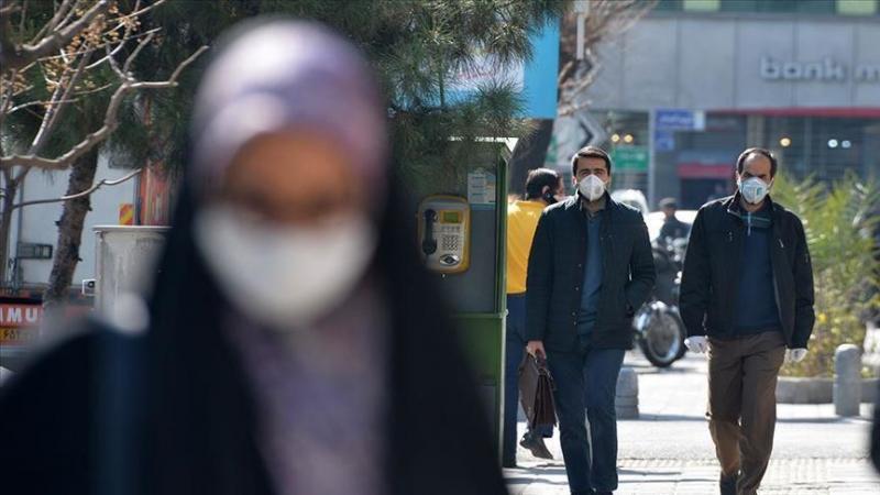 شیوع کرونا در اصفهان به دلیل عدم رعایت فاصله‌گذاری اجتماعی سیر صعودی گرفته است