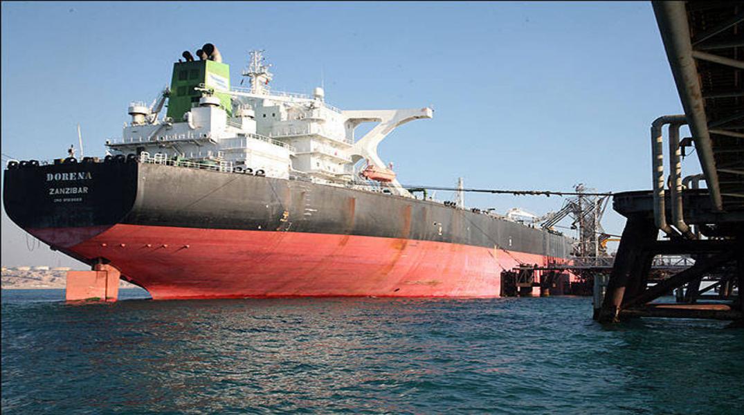 رویترز: نفتکش‌های ایران در حال نزدیک شدن به کارائیب هستند