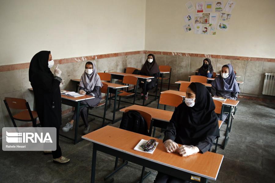 دانش‌آموزان اصفهانی نگران از آزمون‌های مجازی