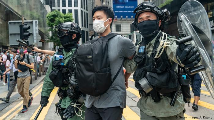 بالاگرفتن موج اعتراضات در هنگ‌کنگ علیه "قانون امنیت"